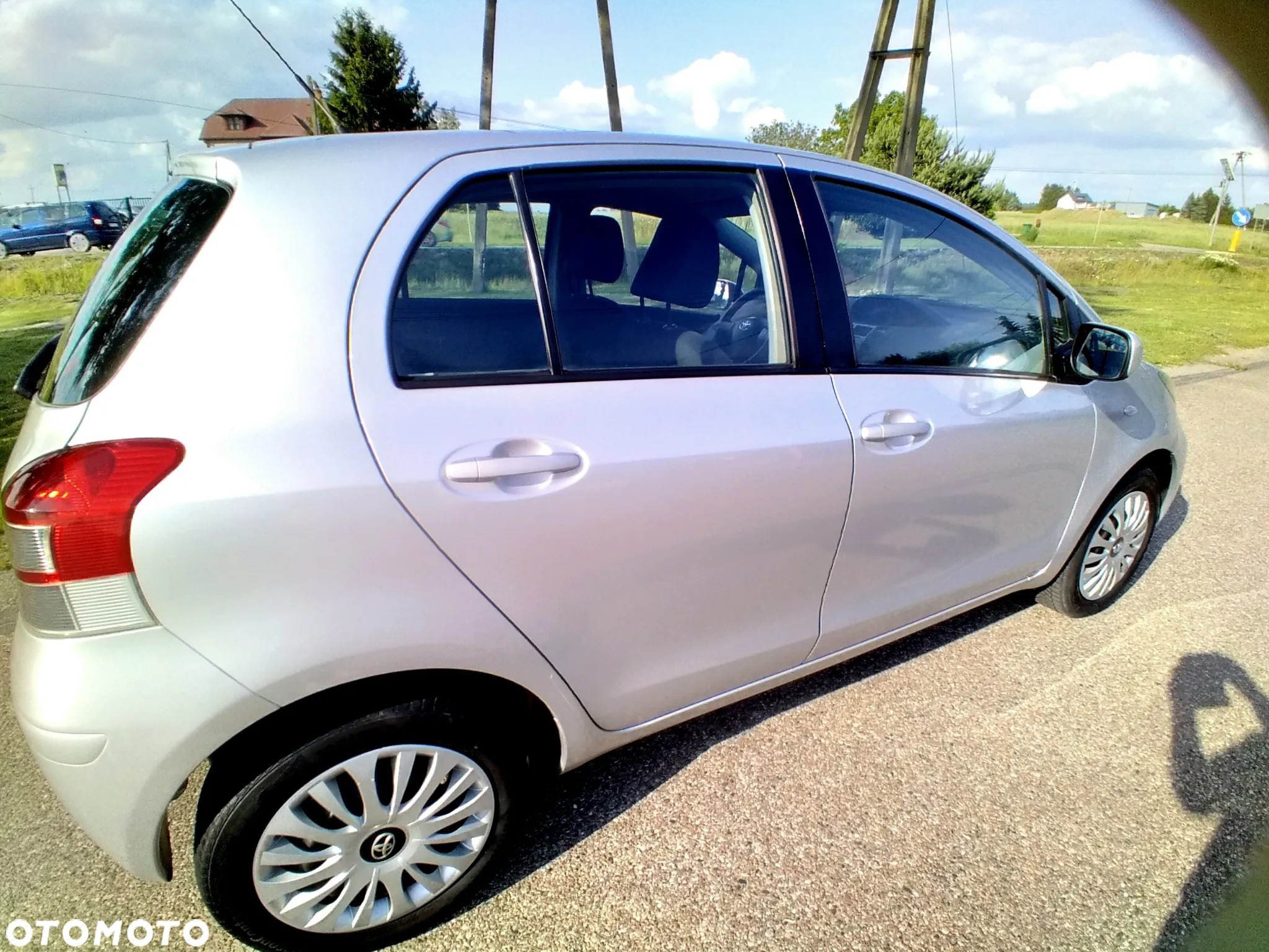 Toyota Yaris 1.33 Luna - 8