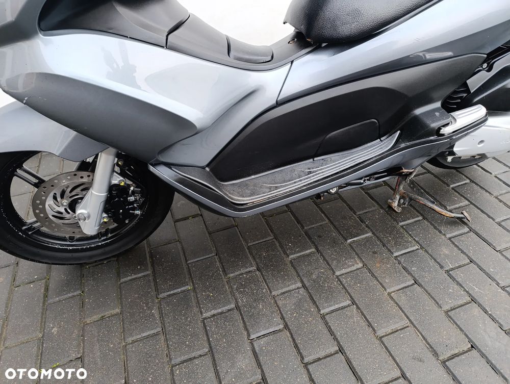 Honda PCX - 12
