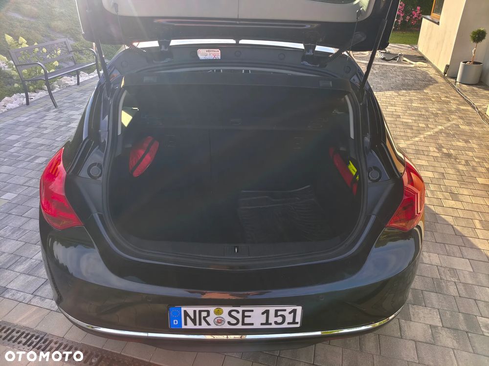 Opel Astra 1.4 T Cosmo - 37