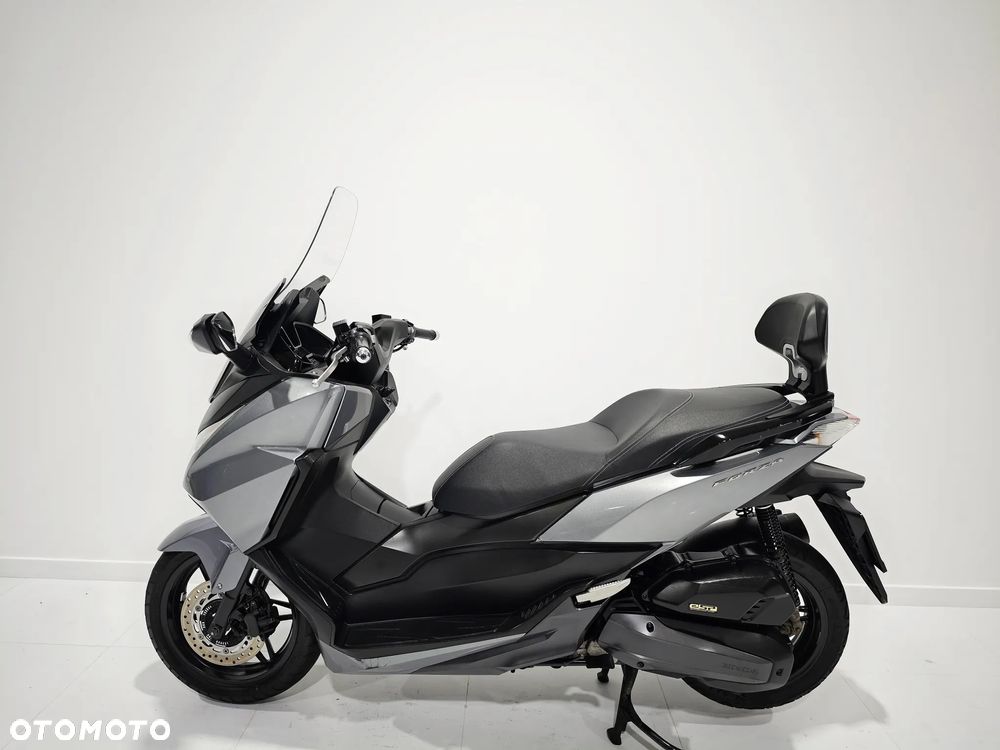Honda NSS - 4