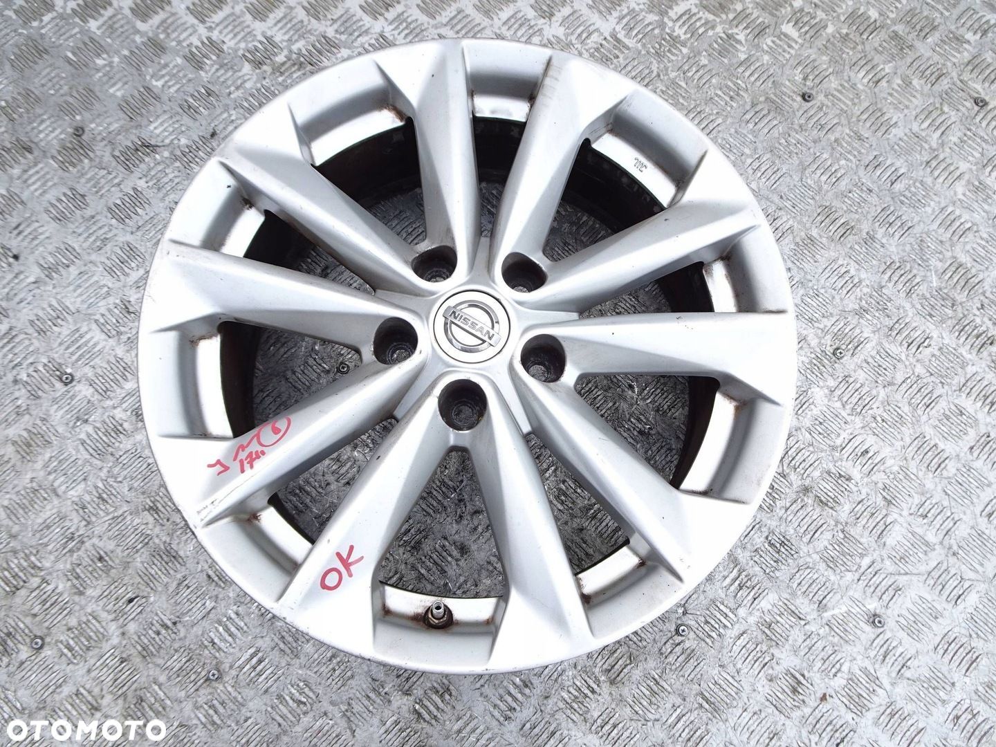 Alufelga Nissan Qashqai J11 17" 5x114.3 ET 40 - 1