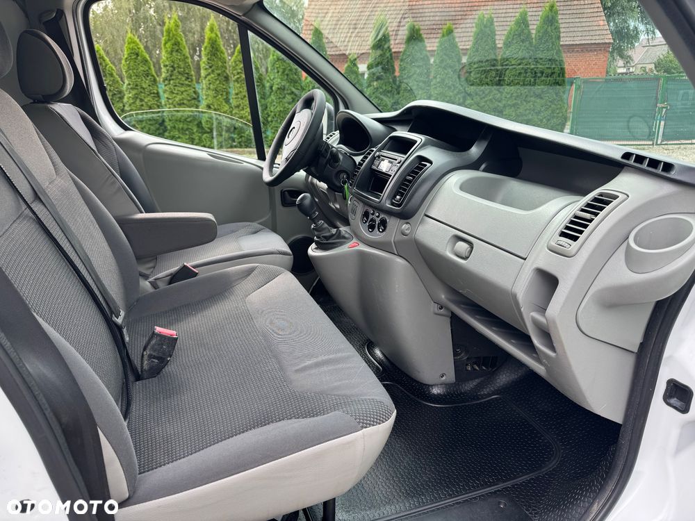 Opel Vivaro - 13