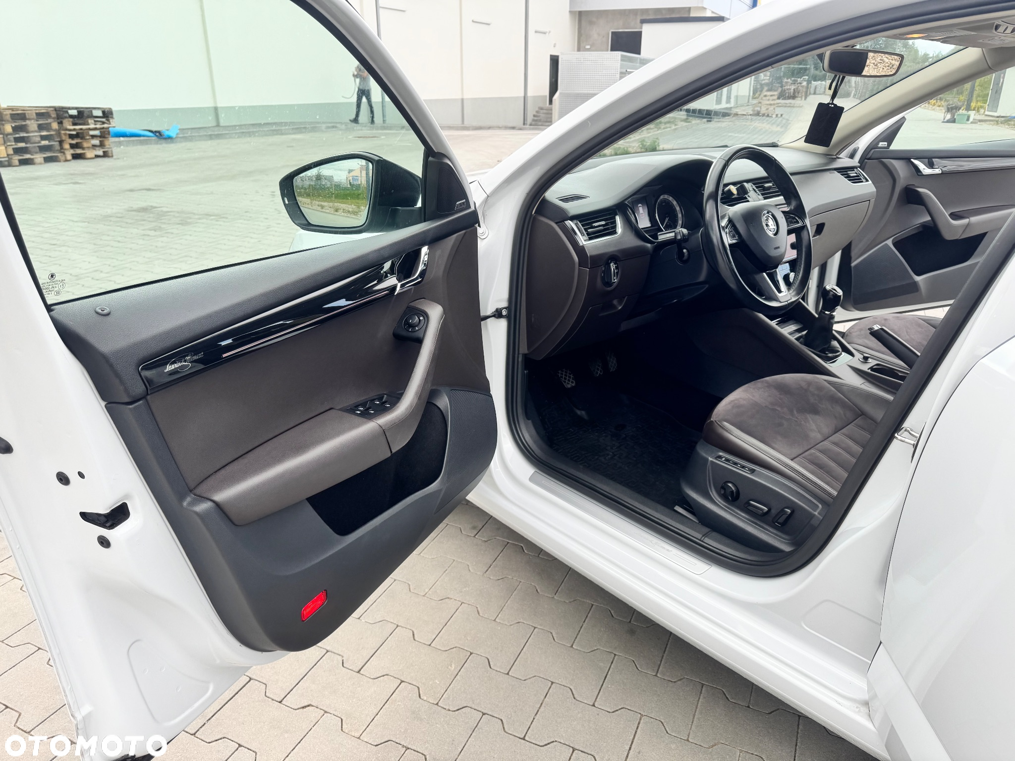 Skoda Octavia 2.0 TDI L&K - 8