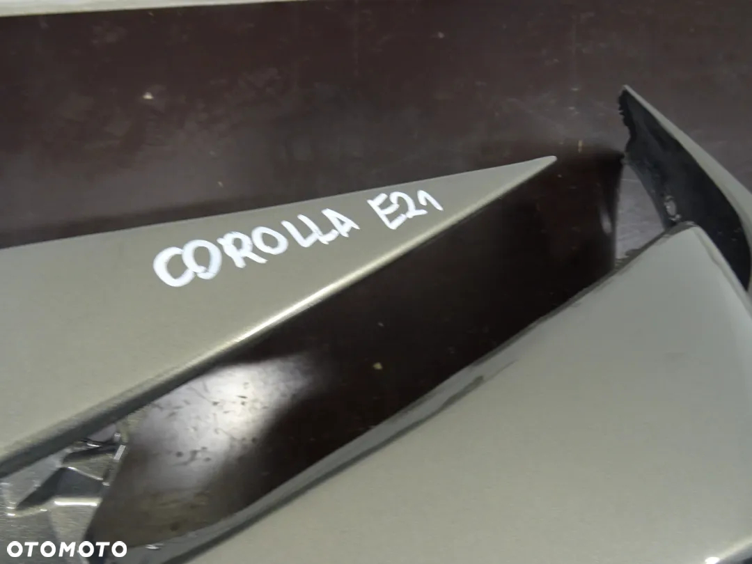 TOYOTA COROLLA E21 ZDERZAK PRZEDNI PRZÓD - 14