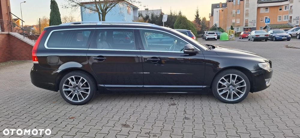 Volvo V70 D3 Momentum - 5