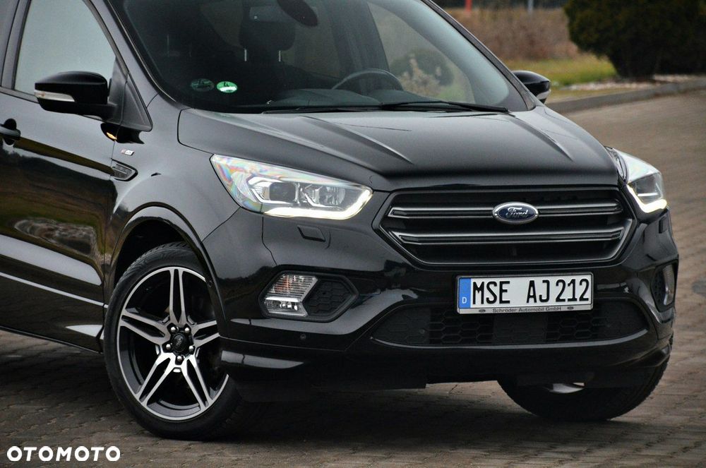 Ford Kuga - 4