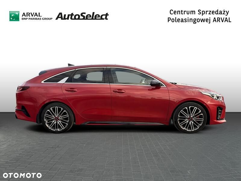 Kia ProCeed - 8