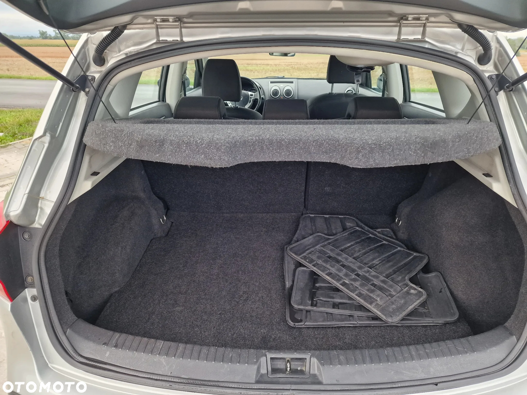 Nissan Qashqai 2.0 dCi 4 x 4 DPF acenta - 24