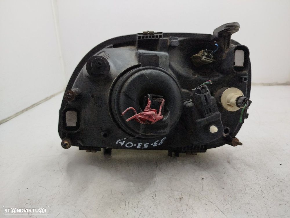 Farol/ Otica Dianteiro Dto Nissan Micra Ii (K11) - 4