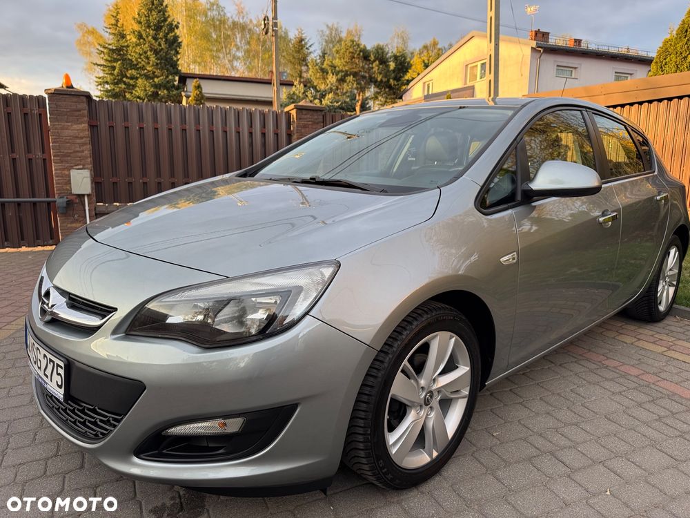 Opel Astra 1.6 Enjoy EU6 - 3