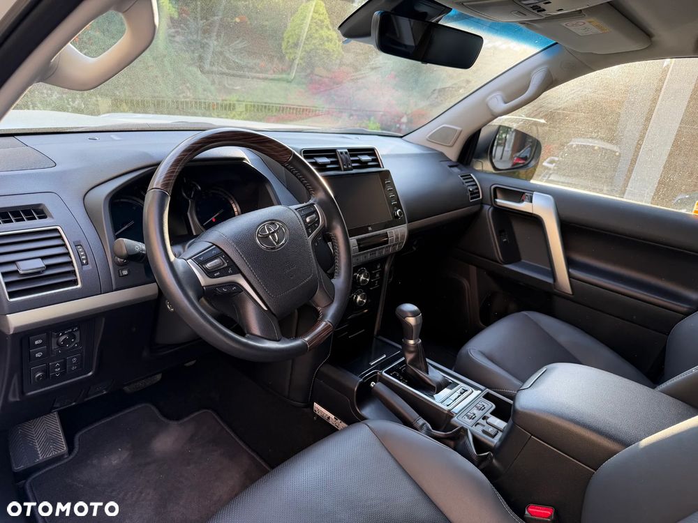 Toyota Land Cruiser LC 2.8 D-4D Executive - 10