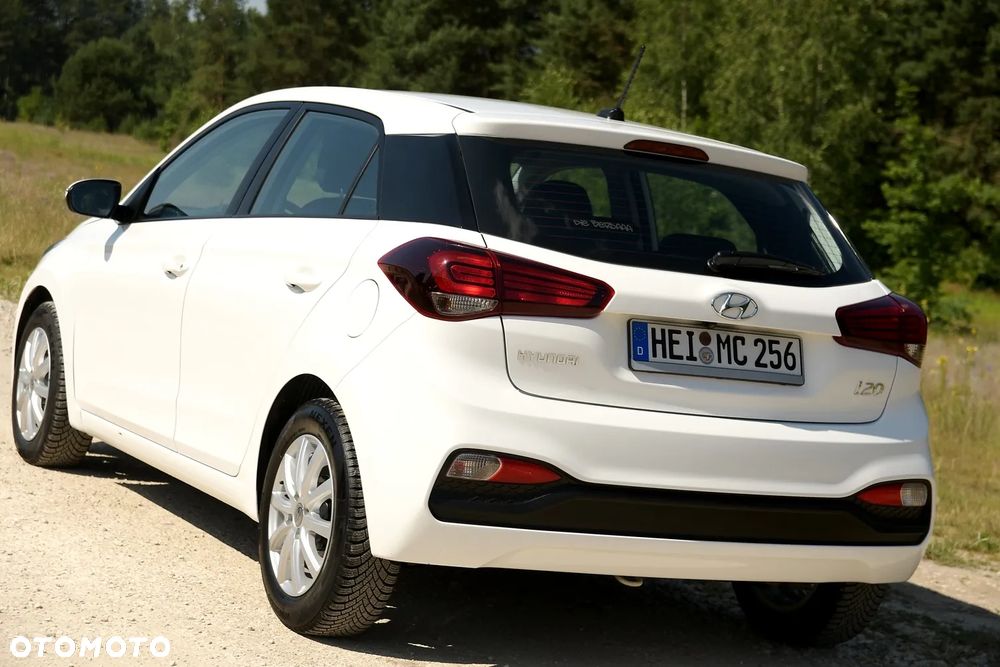 Hyundai i20 1.2 Fifa World Cup Edition - 6