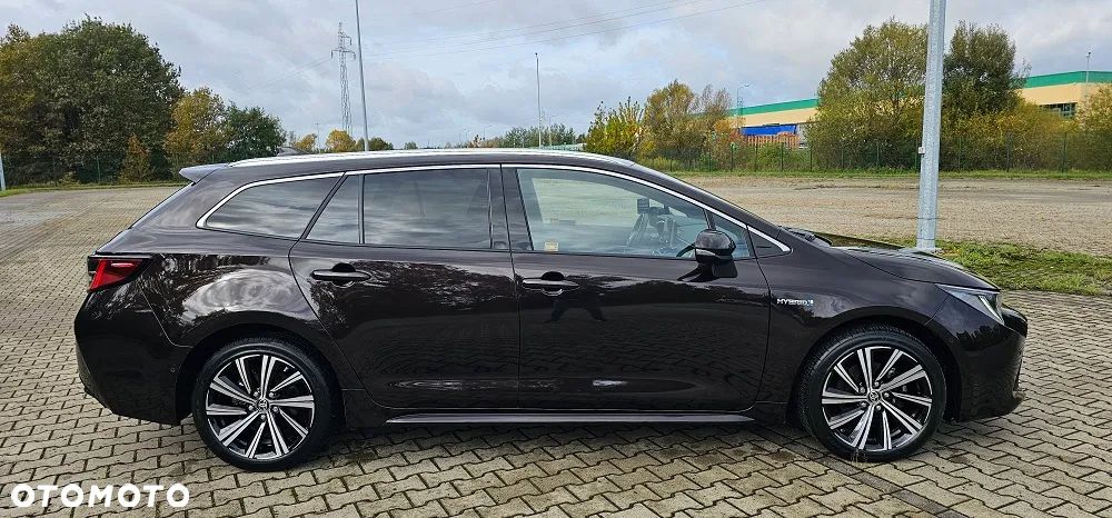Toyota Corolla 1.8 Hybrid GPF Comfort - 4