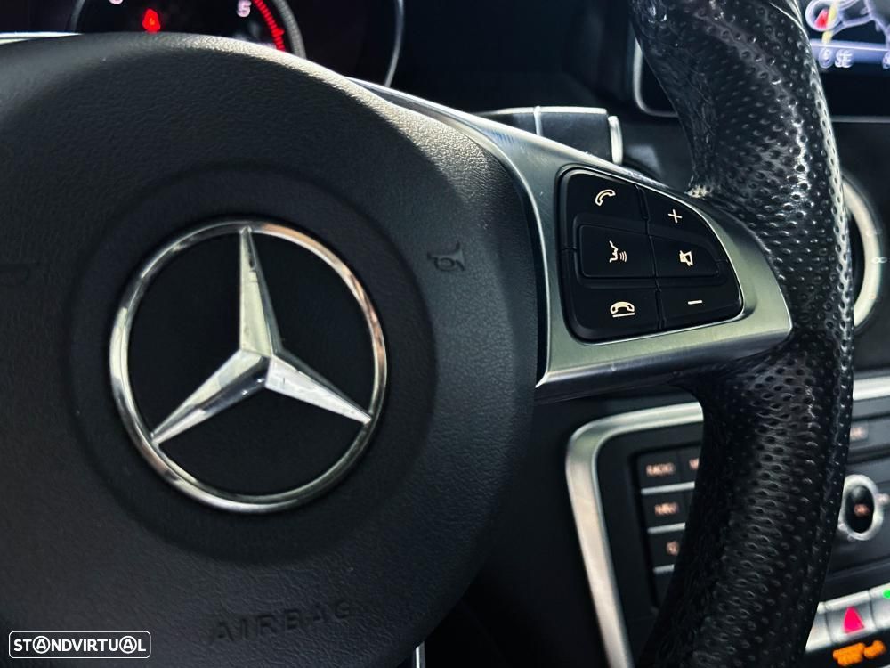 Mercedes-Benz A 180 - 40
