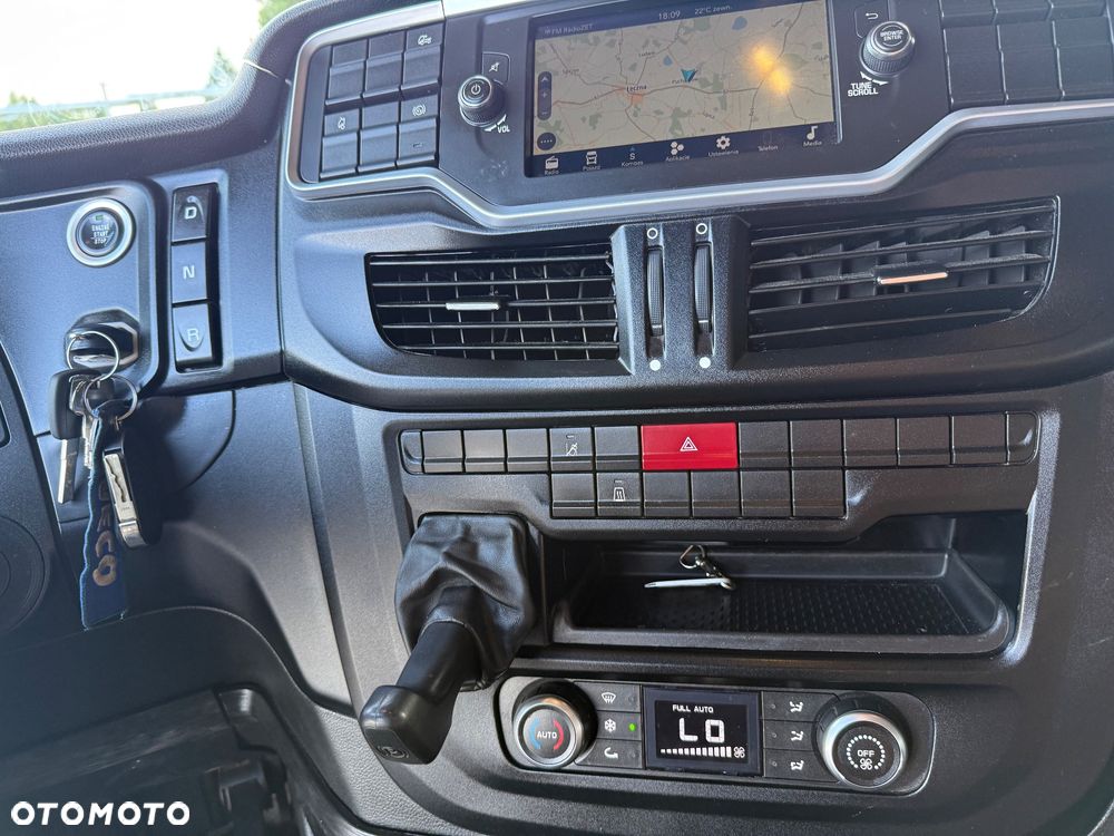 Iveco S-Way - 18