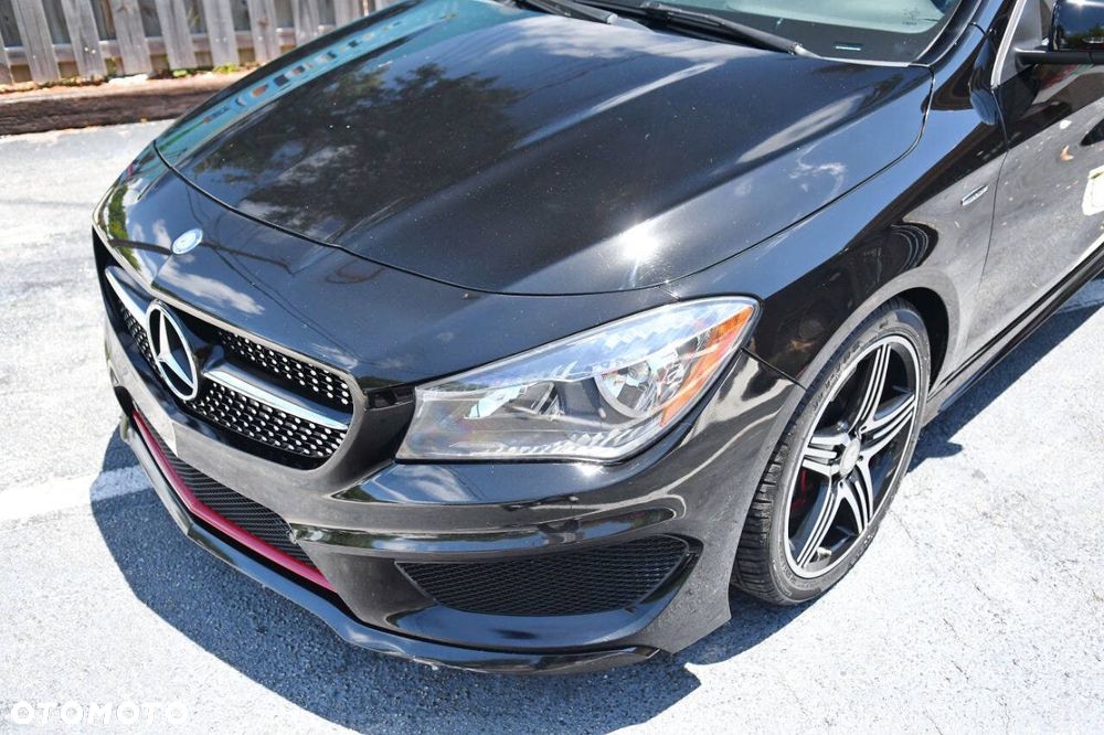 Mercedes-Benz CLA 250 7G-DCT - 7