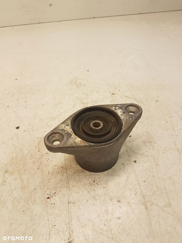 MOCOWANIE AMORTYZATORA TYŁ AUDI A4 B6 B7 A6 C6 4F0 - 1