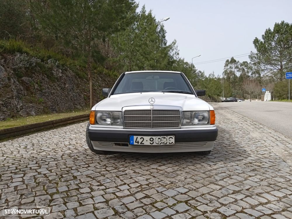 Mercedes-Benz W201 (1982-1993) 190 D 2.0 - 4