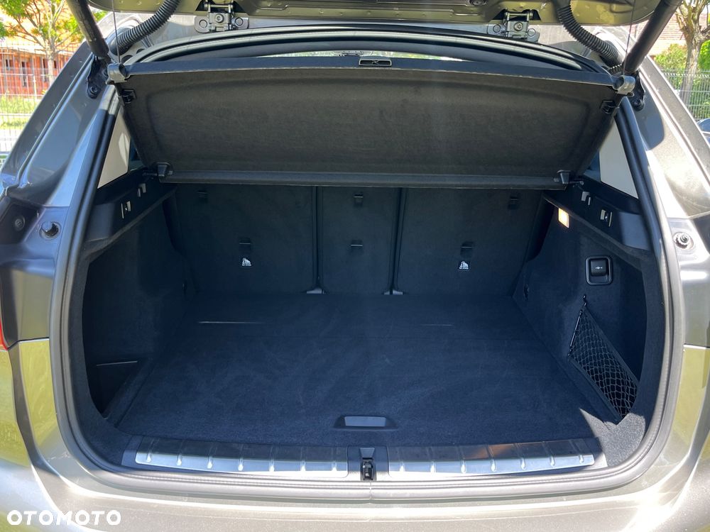BMW X1 sDrive18i xLine - 7