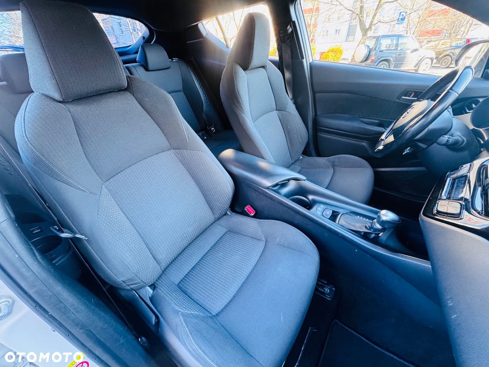 Toyota C-HR 1.8 Hybrid Dynamic - 34