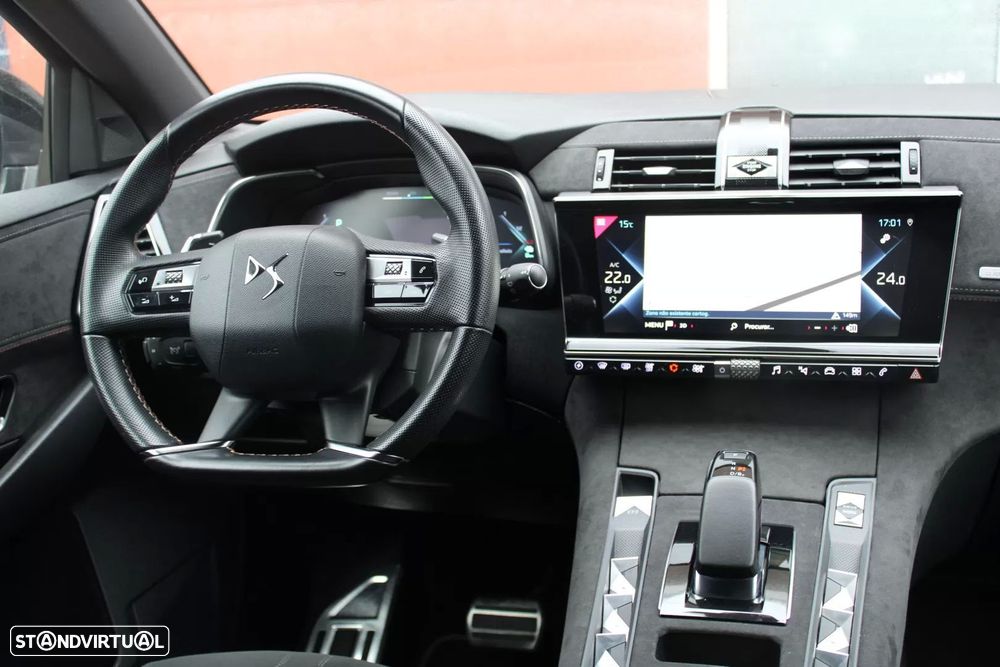 DS DS7 Crossback E-Tense Performance Line EAT8 - 22