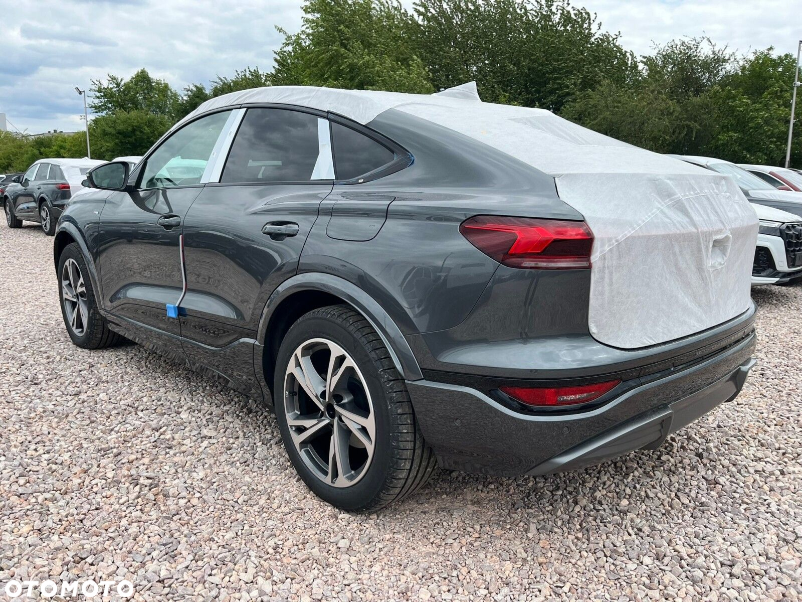 Audi Q6 e-tron - 3