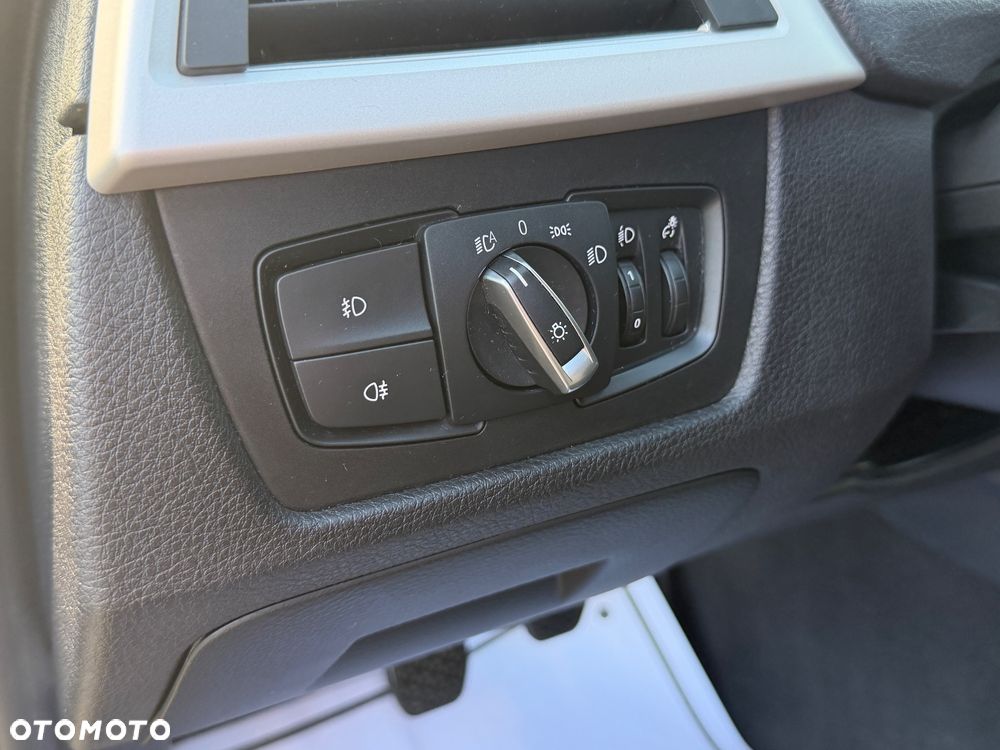 BMW Seria 3 318d Advantage - 19
