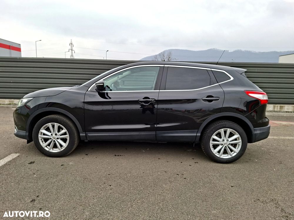 Nissan Qashqai 1.5 DCI N-Connecta - 22