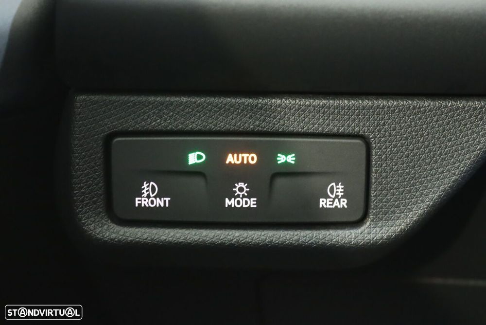 Cupra Terramar 1.5 e-Hybrid DSG - 17