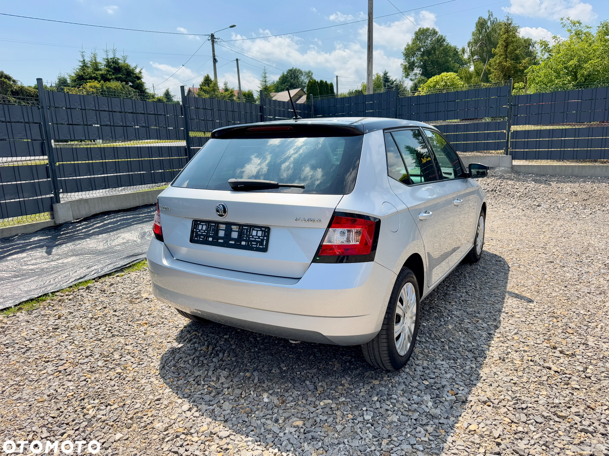 Skoda Fabia - 4
