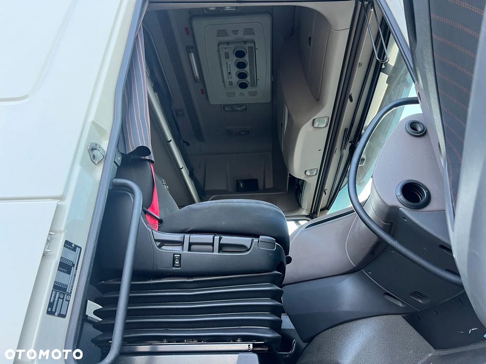 DAF XF106 480KM - 14