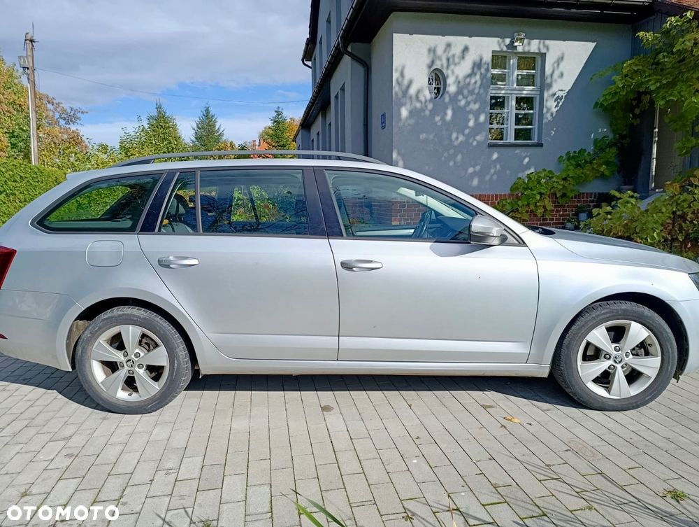Skoda Octavia - 3
