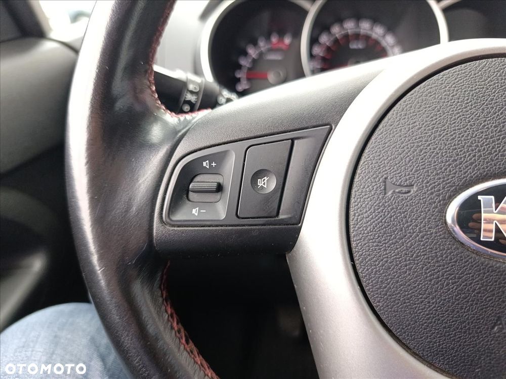 Kia Venga 1.4 CRDi L - 22