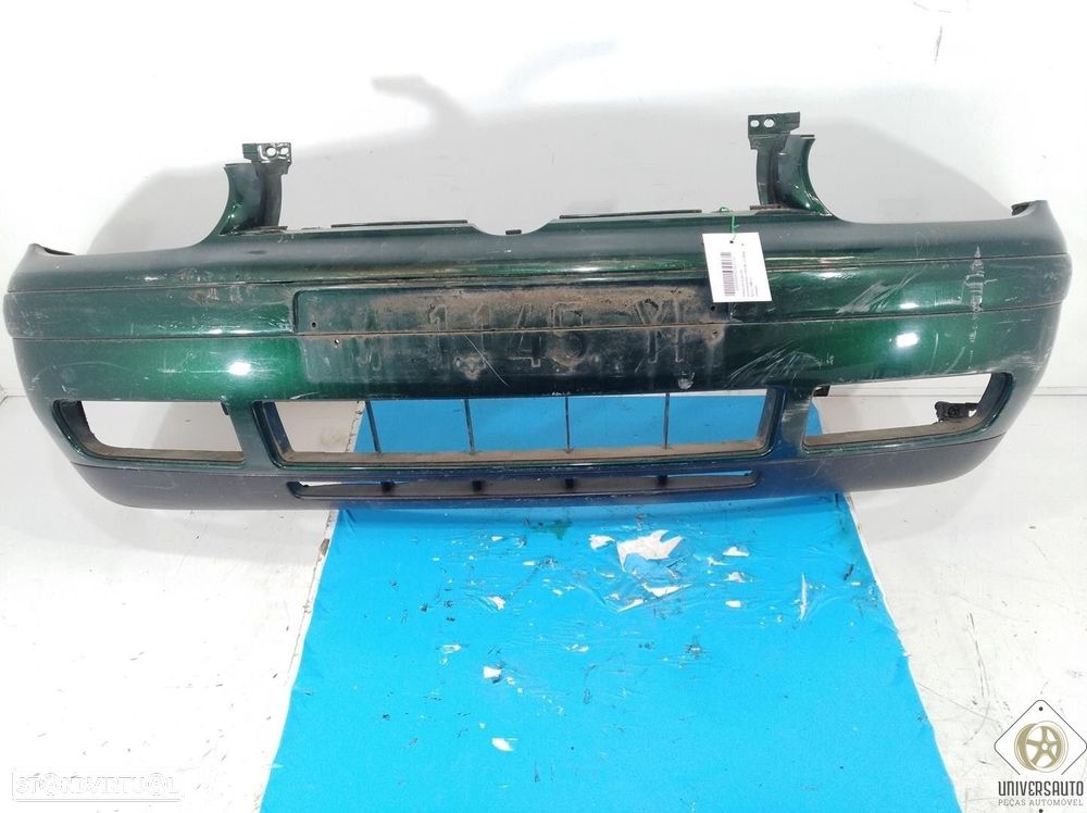 PARA-CHOQUES FRONTAL VOLKSWAGEN GOLF IV 2000 - 4