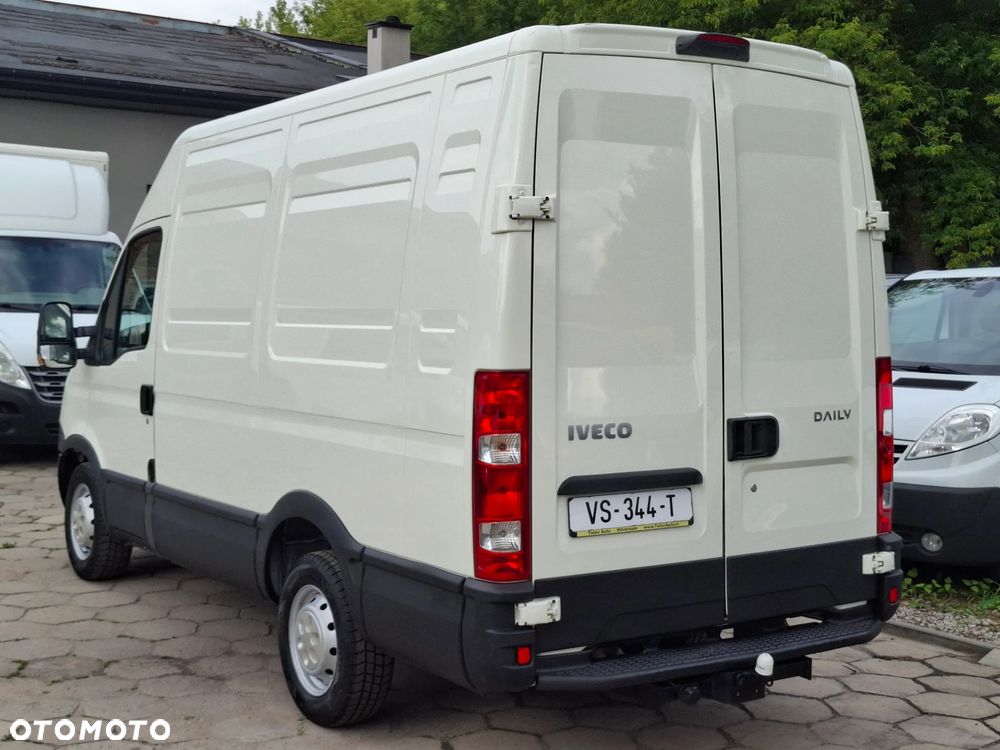 Iveco Daily 35S13 L2H2 ŚREDNIAK Klima HAK 3500KG - 7