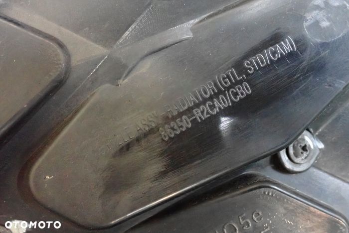 KIA SPORTAGE V GT LINE 21- atrapa grill pod kamerę - 14