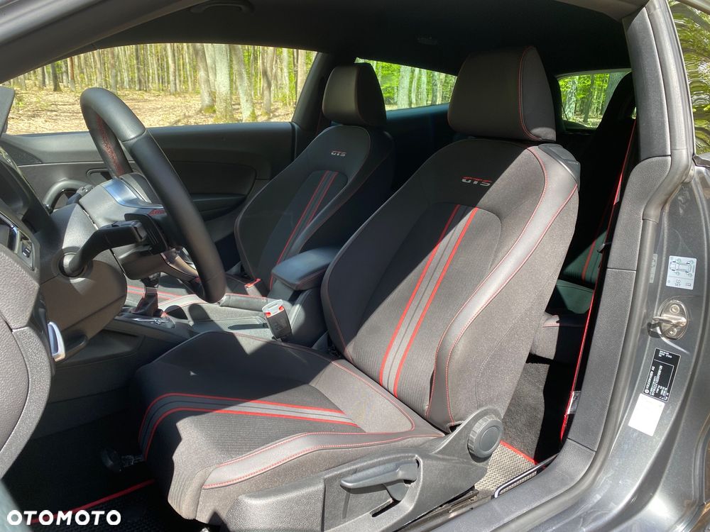 Volkswagen Scirocco - 18