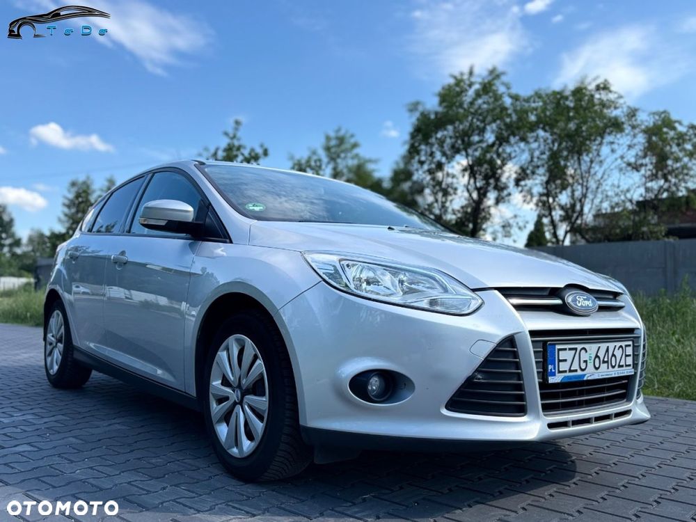 Ford Focus 1.6 Titanium - 2