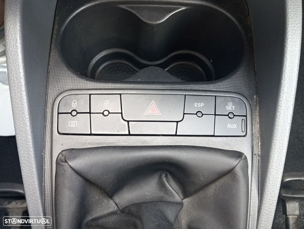 SEAT Ibiza 1.4 16V Stylance - 10