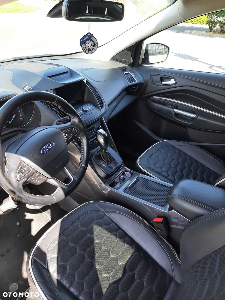 Ford Kuga - 7