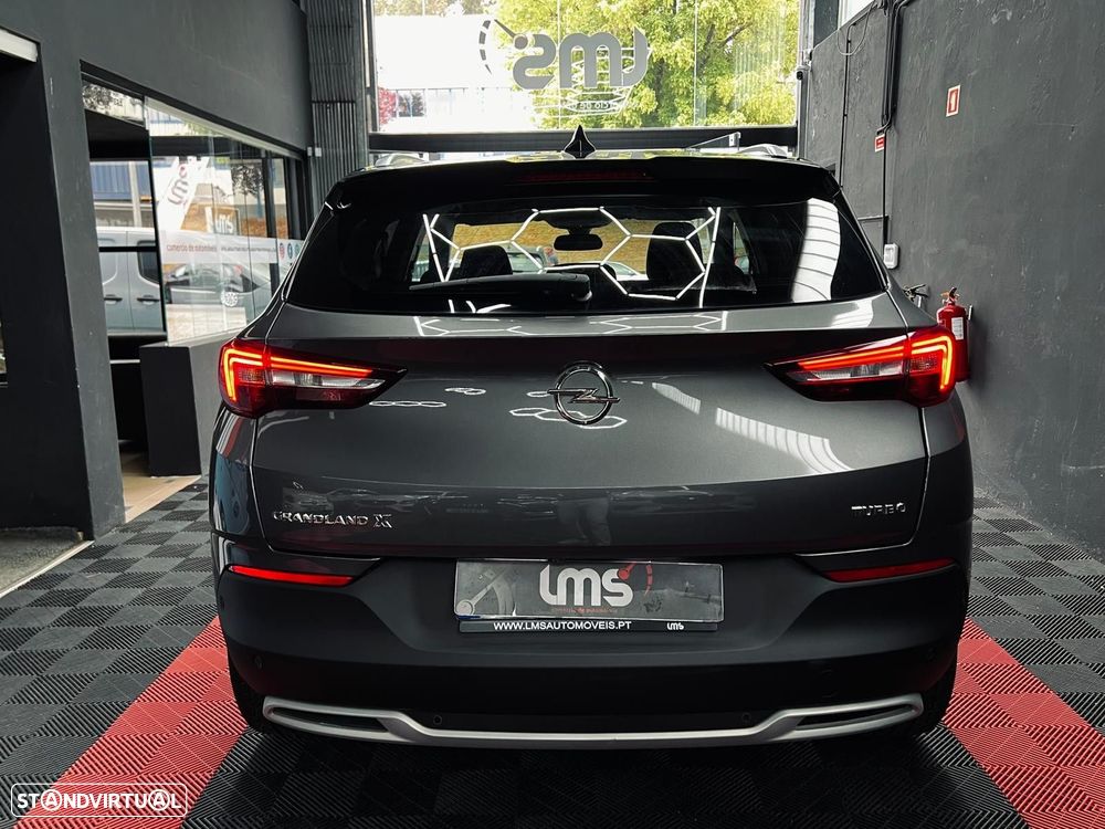 Opel Grandland X 1.2 T Ultimate AT - 10
