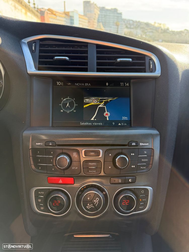 Citroën C4 e-HDi 115 ETG6 Exclusive - 9