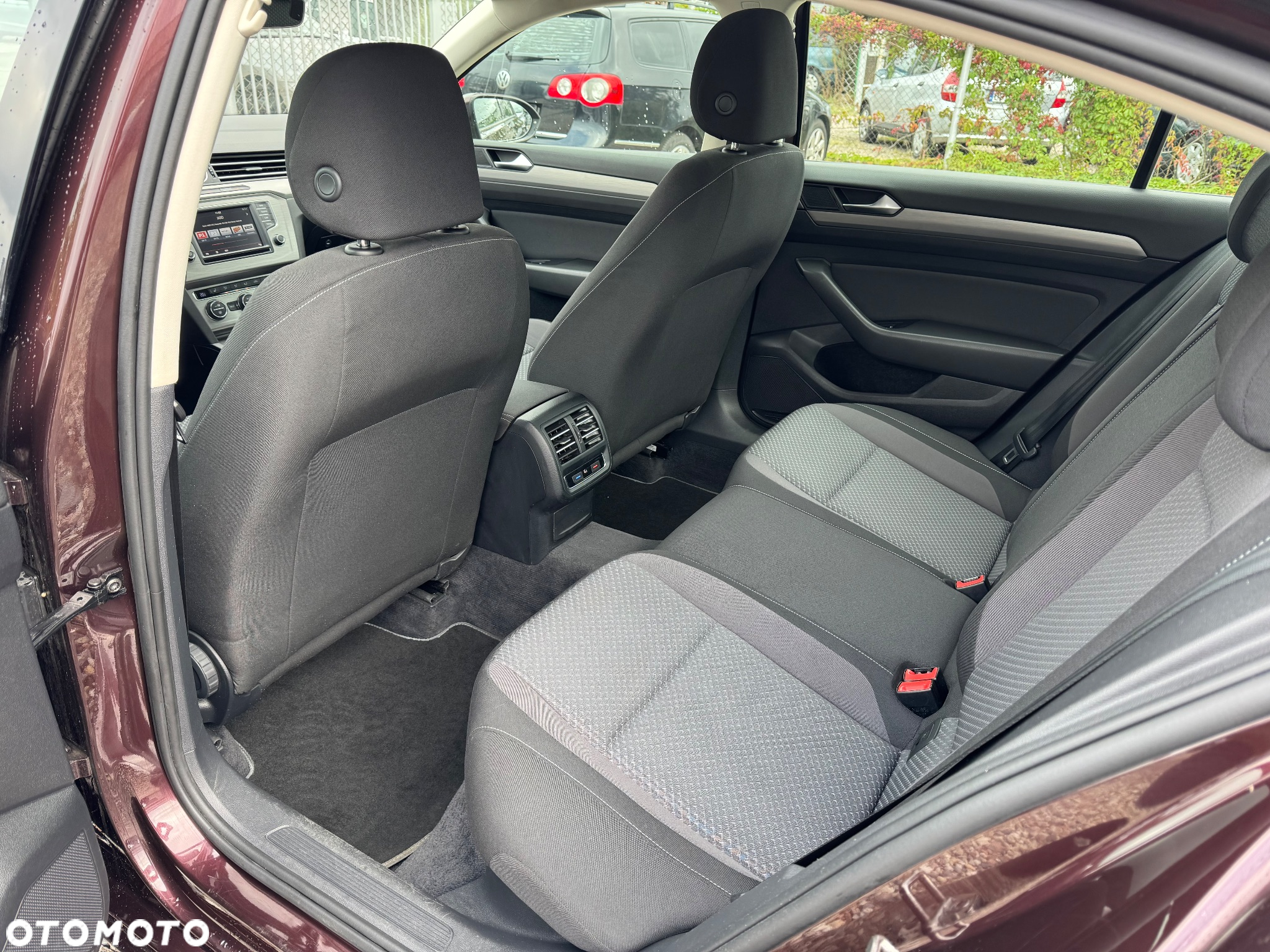 Volkswagen Passat 1.4 TSI BMT ACT Trendline DSG - 21
