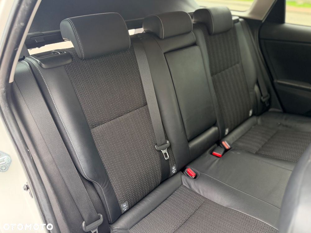 Toyota Auris Hybrid 135 Premium - 14