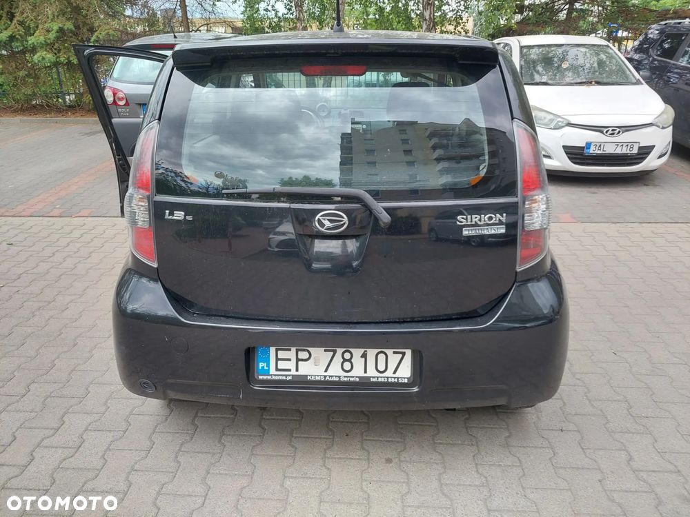Daihatsu Sirion 1.3 - 4