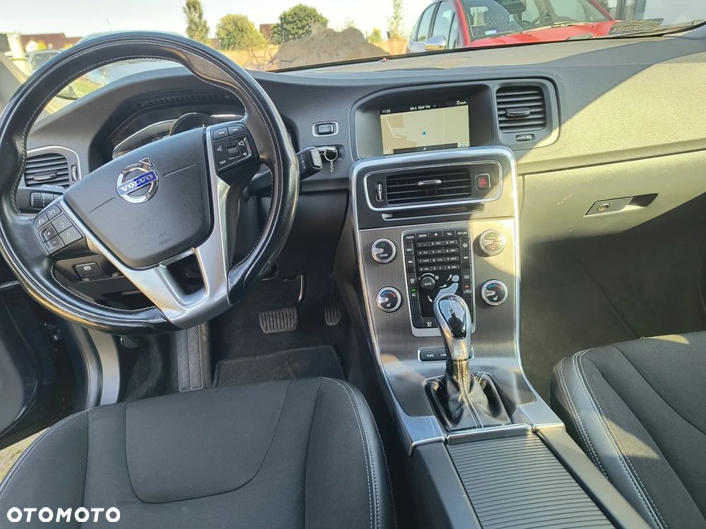 Volvo V60 - 18
