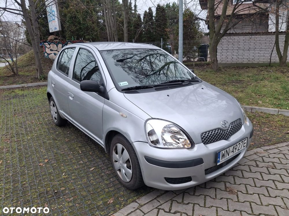 Toyota Yaris 1.3 Luna - 4