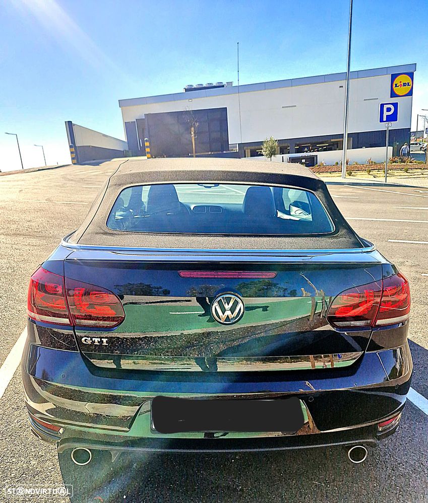 VW Golf Cabriolet 2.0 TSI GTI DSG - 17