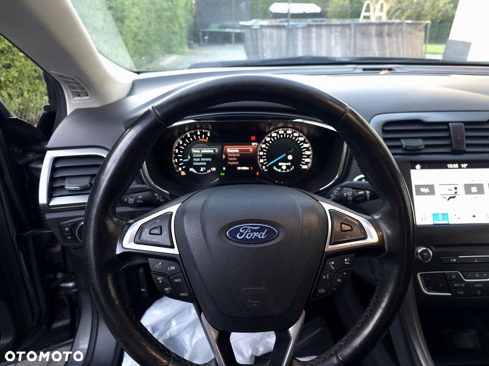 Ford Mondeo 2.0 TDCi Titanium - 12