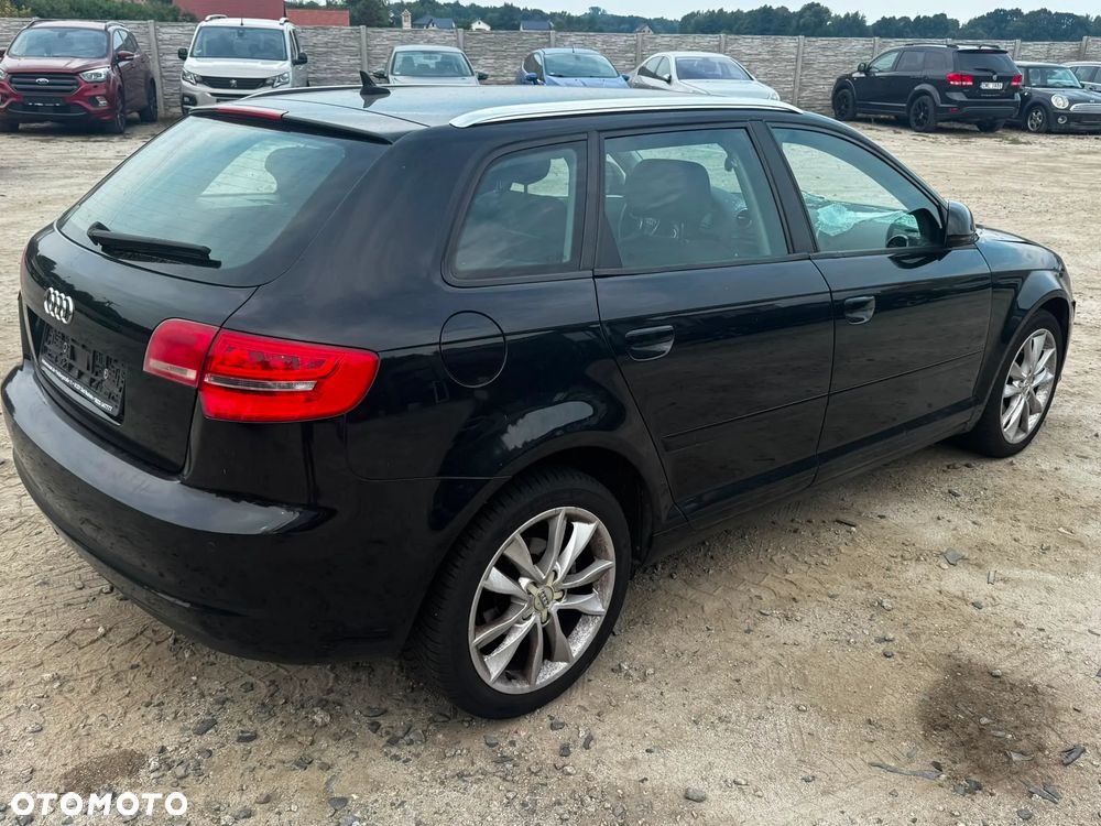 Audi A3 Sportback 1.8 TFSI Attraction S tronic - 10